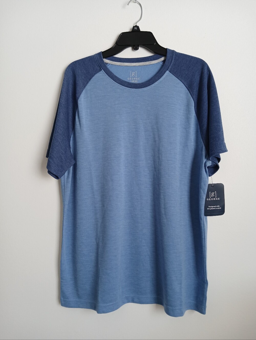 George Mens Shirt Size Large 42/44